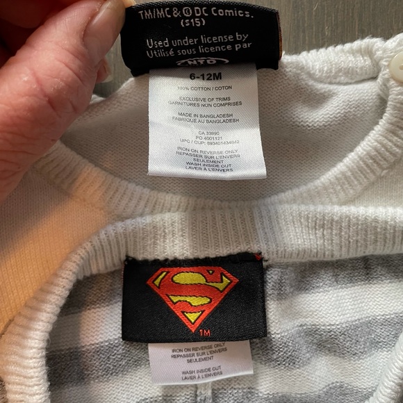 2/$15🍒 Boy’s 2 piece Superman outfit - Picture 4 of 4
